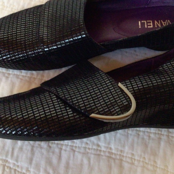 Vaneli Meder shoes, 7.5 - Picture 2 of 10